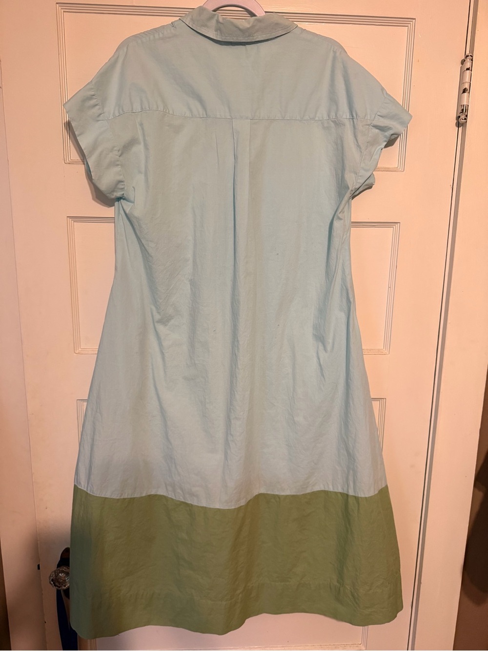 crown & ivy Light Mint Green Button-Up Shirt - Picture 4 of 4